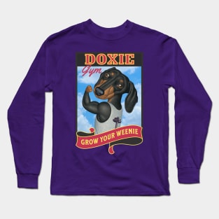 Fun dachshund in gym where you grow your weenie in red Long Sleeve T-Shirt